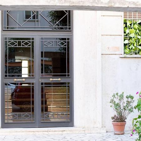 Appartamento Di Charme San Giovanni - Colosseo Roma Ngoại thất bức ảnh