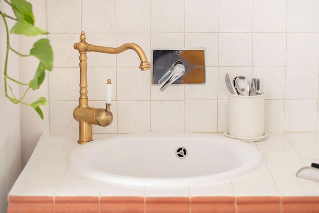 Appartamento Di Charme San Giovanni - Colosseo Roma Ngoại thất bức ảnh